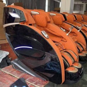 COMPLETE FULL BODY MASSAGING CHAIR